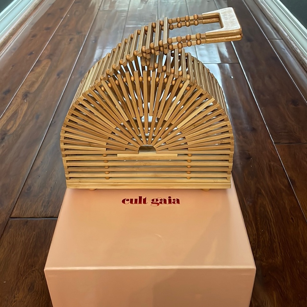 100% Authentic Cult Gaia